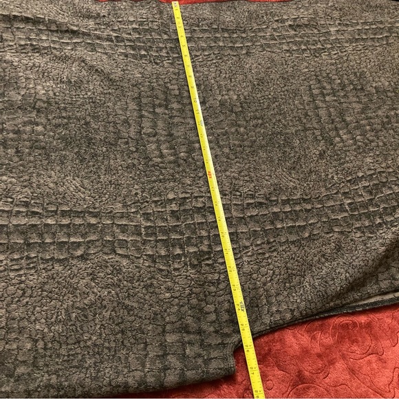 Elegant Dark Gray Patterned Poncho Shawl Wrap - Picture 8 of 8